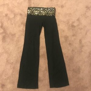 Victoria secret “pink” yoga pants